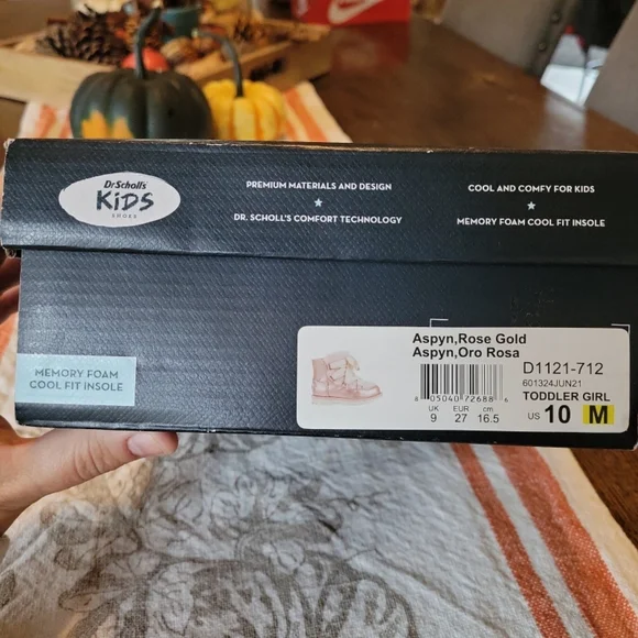 Dr. Scholl's Kids Metallic Gold and Soft Pink Boots - Picture 9 of 9